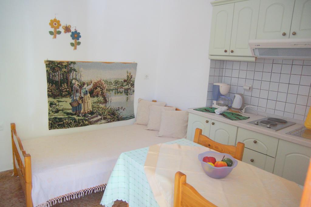 Апартаменты Maria & Kyros House Парга Экстерьер фото